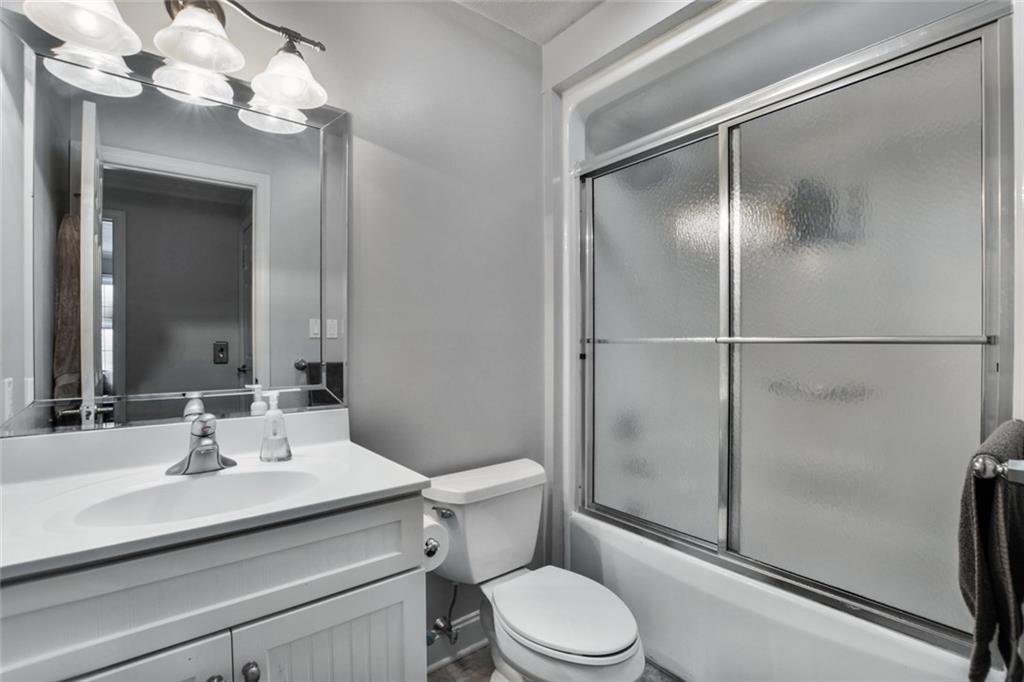 85 Shenot Road Wexford, PA 15090 - Photo 20 of 25 Gallery Image 20