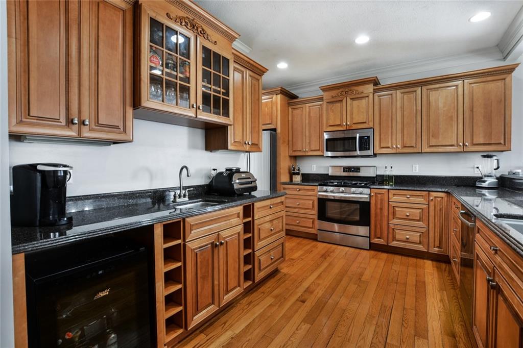 85 Shenot Road Wexford, PA 15090 - Photo 8 of 25 Gallery Image 8