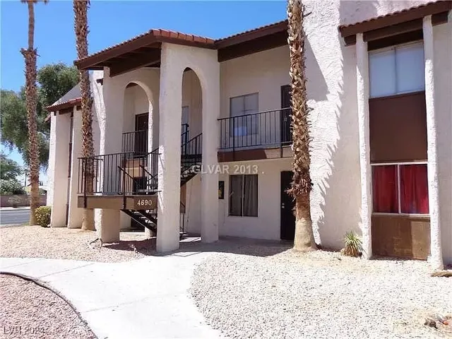 $757,900 | 4664 West Twain Avenue, Las Vegas, NV 89103