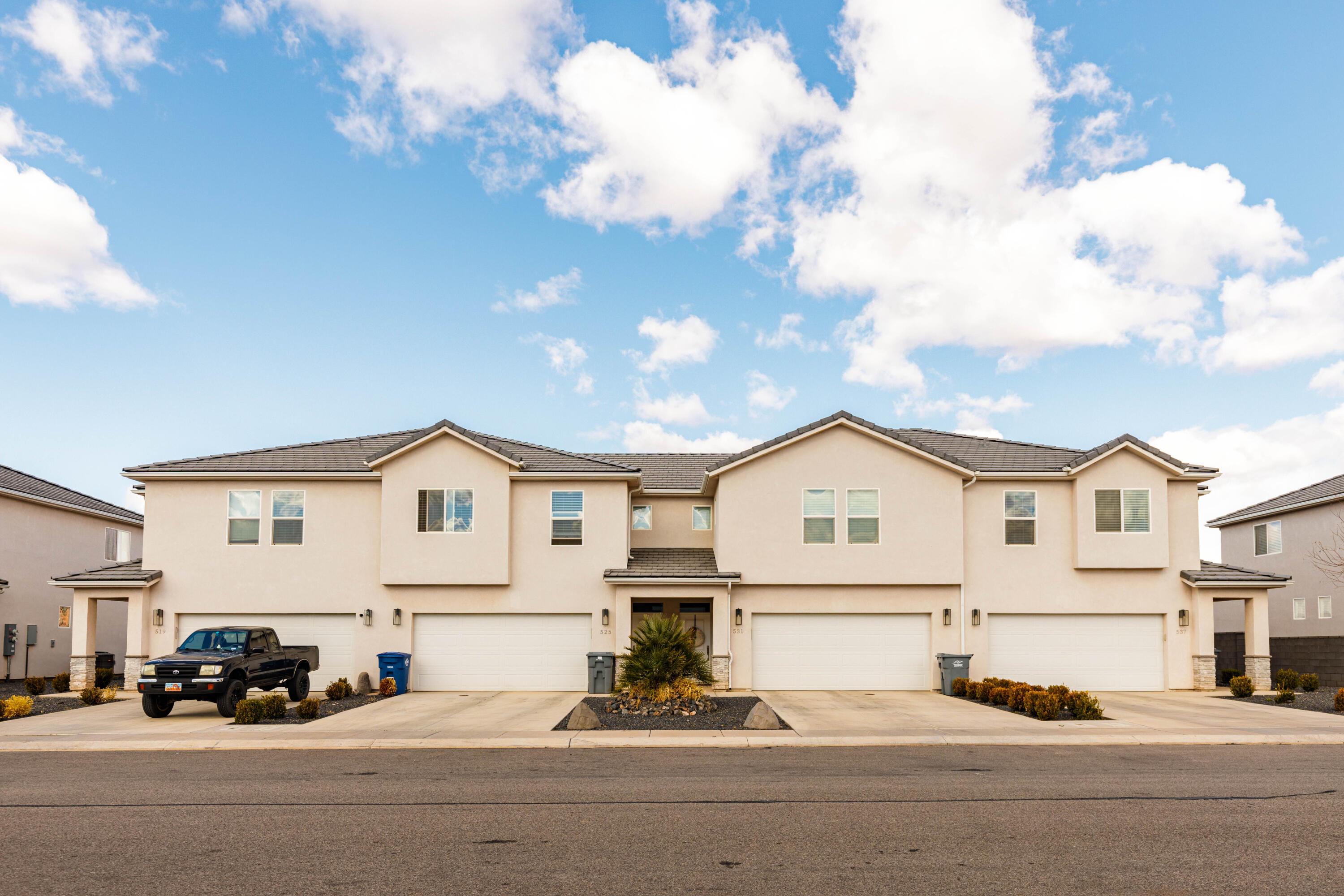 519 East Steeplechase Road Washington, UT 84780 - Photo 1 of 37 front
