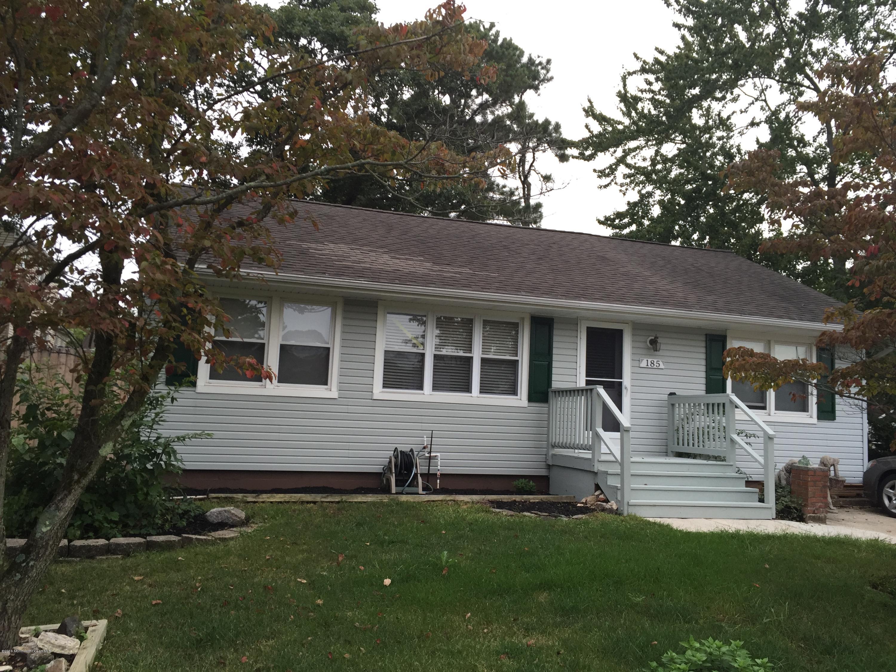 185 Queen Ann Road Brick, NJ 08723 - Photo 1 of 13 IMG_0728