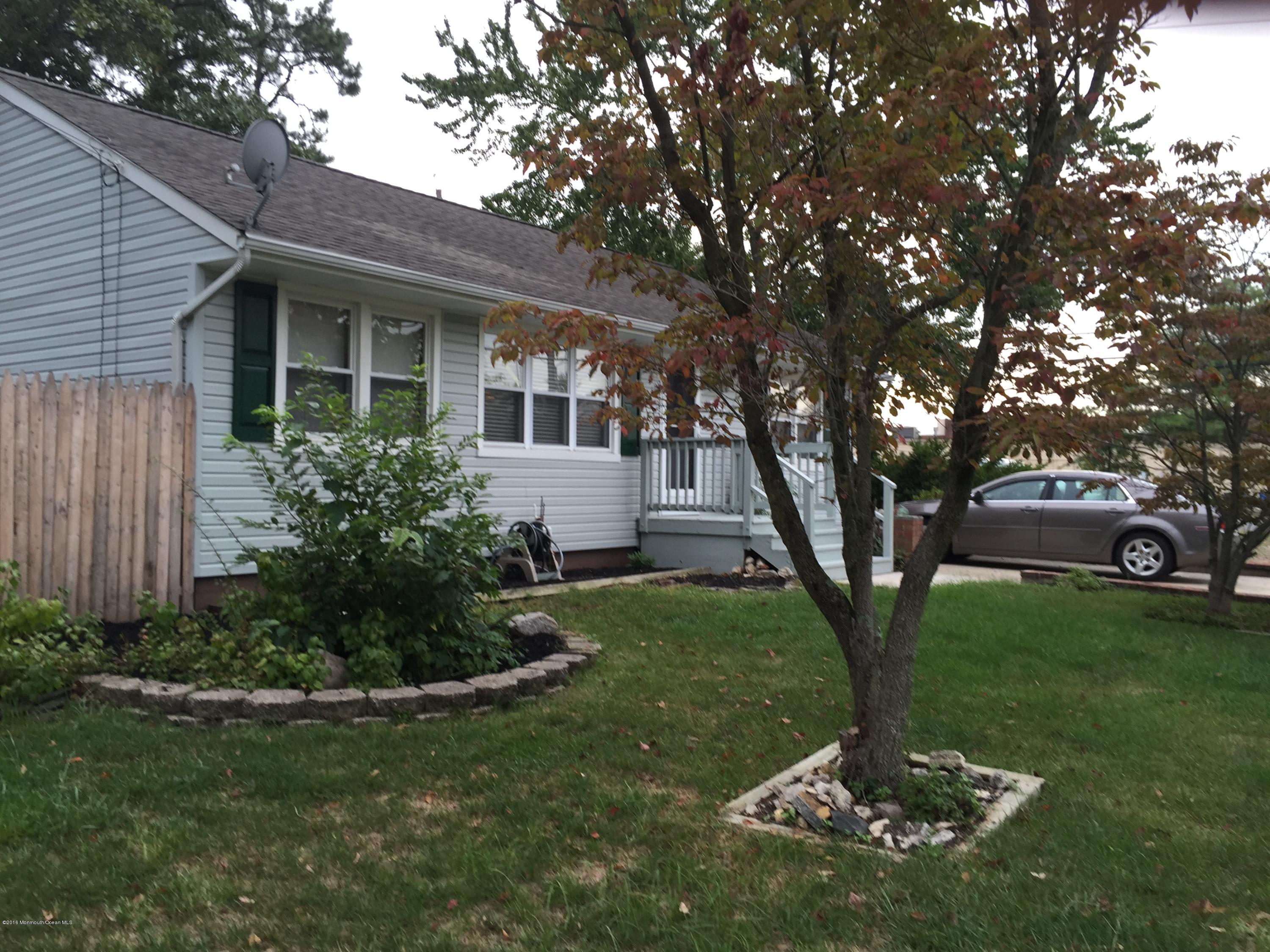 185 Queen Ann Road Brick, NJ 08723 - Photo 5 of 13 IMG_0729