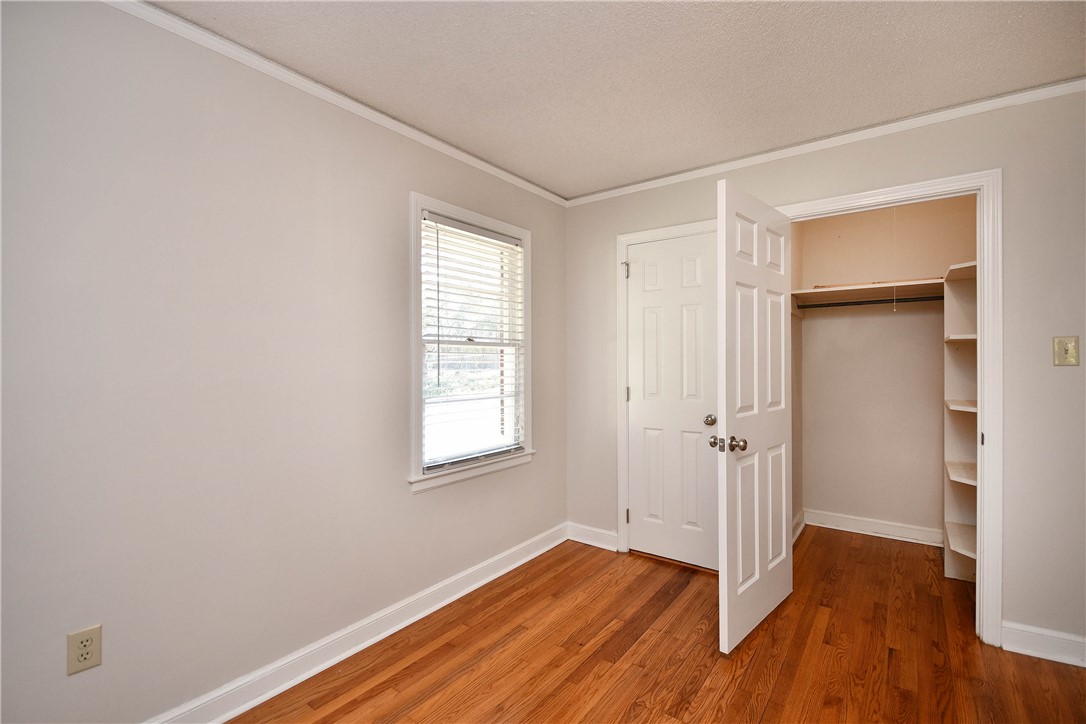 3014 Manchester Circle Anderson, SC 29625 - Photo 24 of 33 Master bedroom