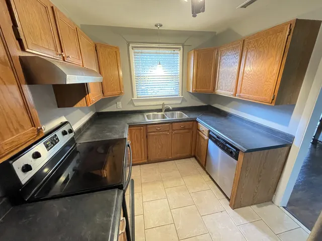 $2,195 | 915 Matthews Avenue, Nashville, TN 37216