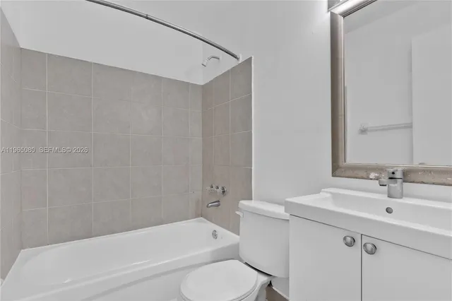 $2,200 | 15619 Southwest 73rd Cir Terrace, Unit 106, Miami, FL 33193