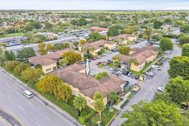 $2,200 | 15619 Southwest 73rd Cir Terrace, Unit 106, Miami, FL 33193