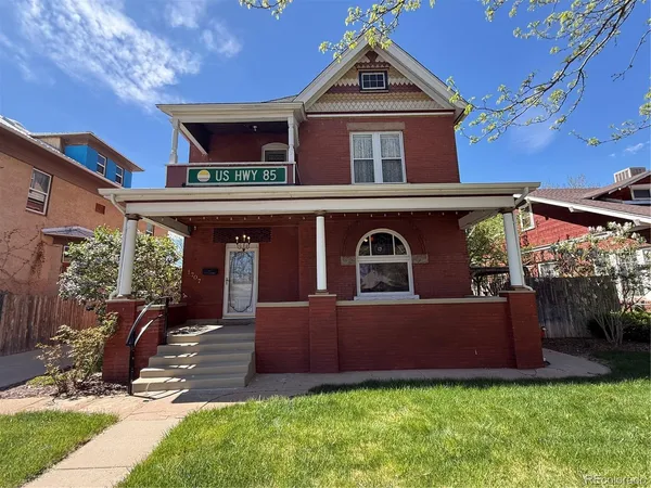 $345,000 | 1707 Lake Avenue, Pueblo, CO 81004