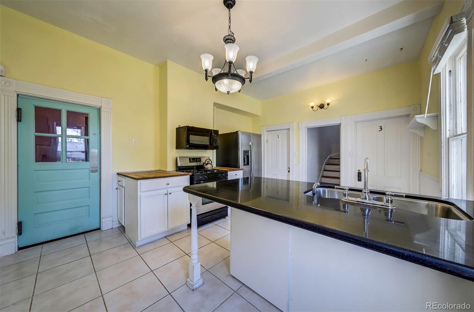 1707 Lake Avenue Pueblo, CO 81004 - Photo 21 of 47