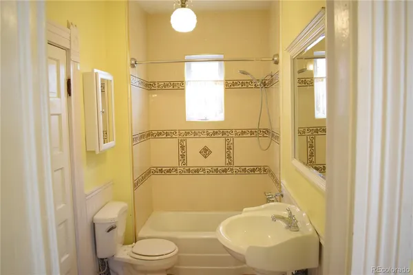 $345,000 | 1707 Lake Avenue, Pueblo, CO 81004