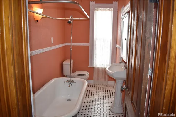 $345,000 | 1707 Lake Avenue, Pueblo, CO 81004