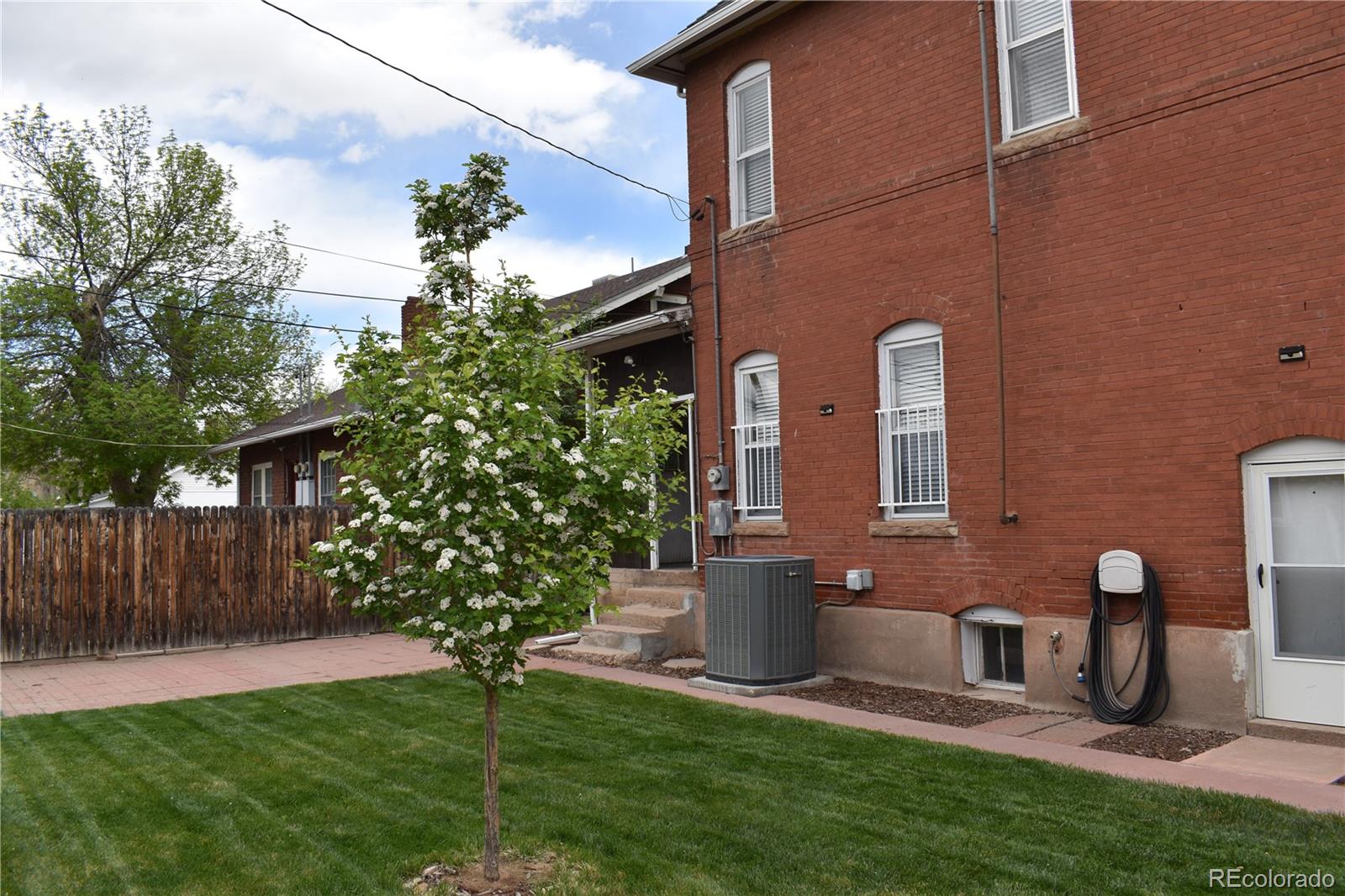 1707 Lake Avenue Pueblo, CO 81004 - Photo 6 of 47