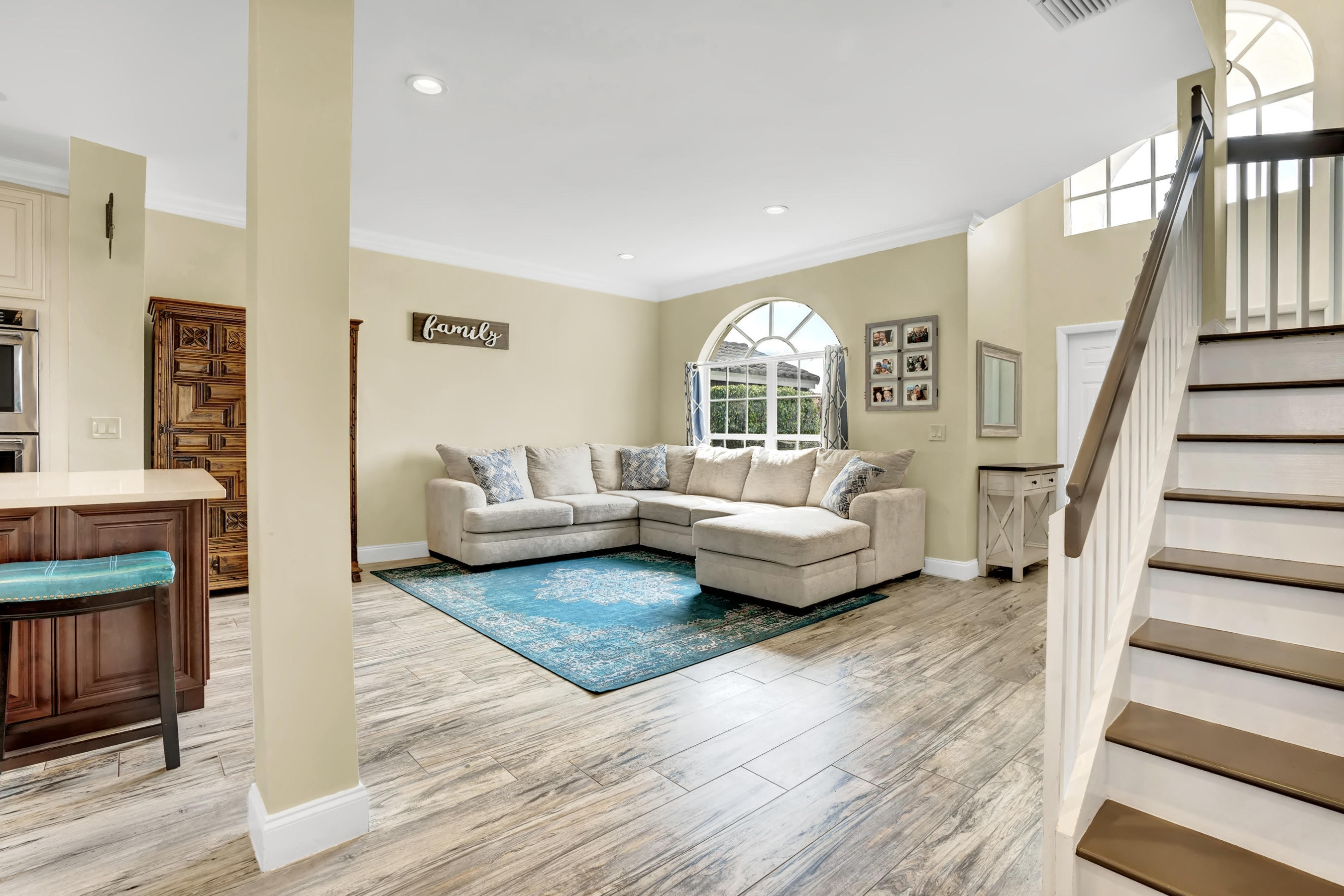 10660 Plainview Circle Boca Raton, FL 33498 - Photo 5 of 33 DSC04328