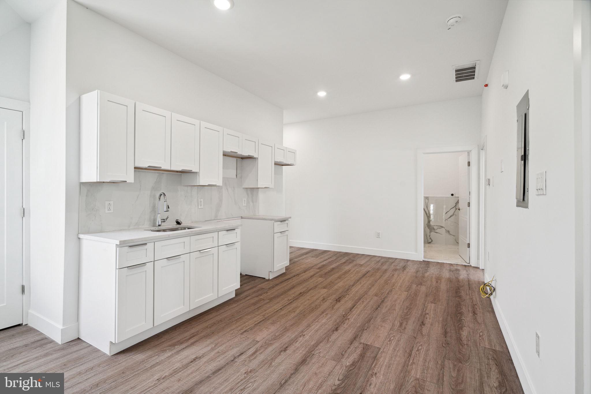 5164 Ridge Avenue, Unit 3 Philadelphia, PA 19128 - Photo 21 of 28