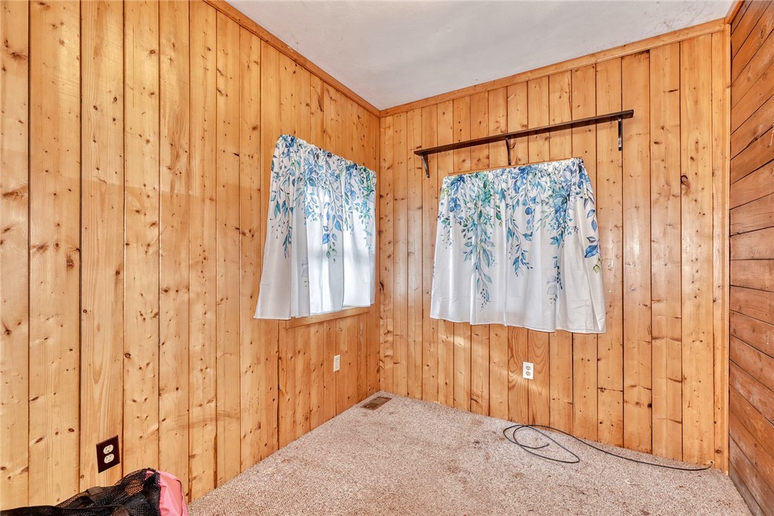 13088 Ridge Road Wolcott, NY 14590 - Photo 22 of 46 1ST FLR FLEX ROOM/OFFICE