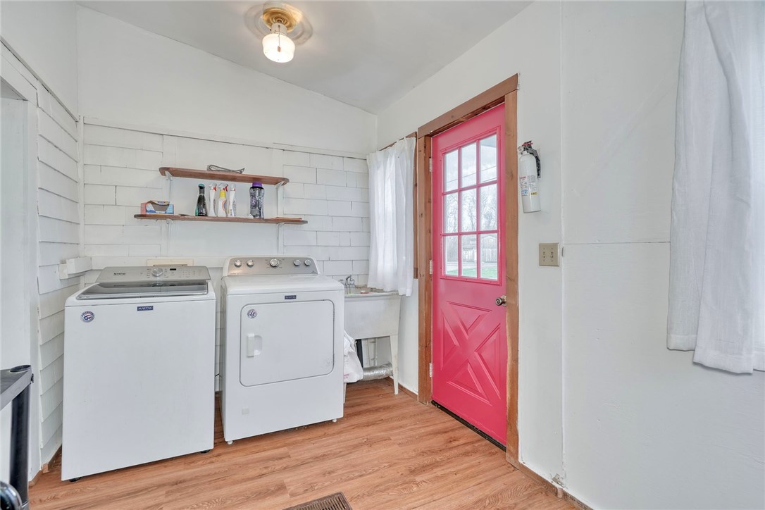 13088 Ridge Road Wolcott, NY 14590 - Photo 24 of 46 1ST FLOOR LAUNDRY/MUDROOM