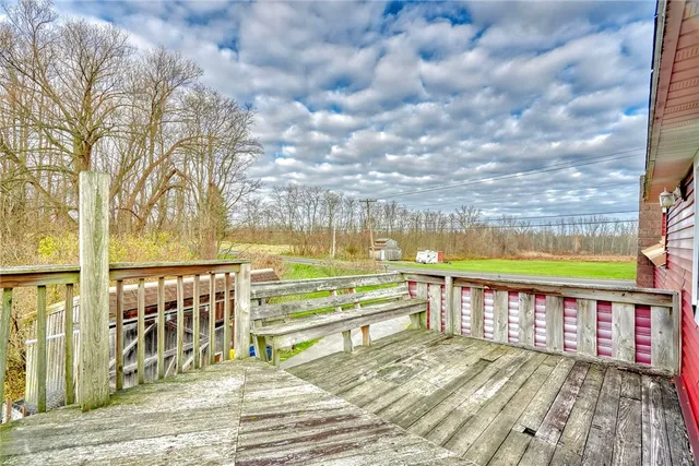 $299,900 | 13088 Ridge Road, Wolcott, NY 14590