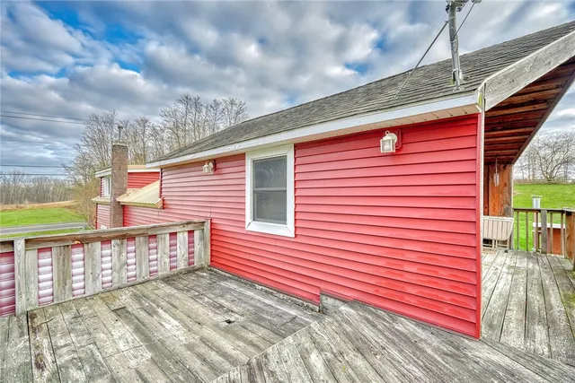 $299,900 | 13088 Ridge Road, Wolcott, NY 14590