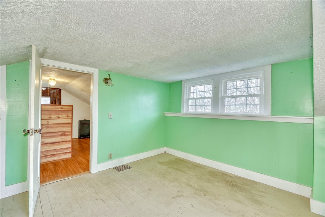 13088 Ridge Road Wolcott, NY 14590 - Photo 36 of 46 2ND FLOOR BEDROOM