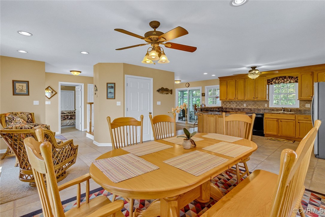 781 Coan Haven Road Lottsburg, VA 22511 - Photo 21 of 50 a view of a dining room with furniture