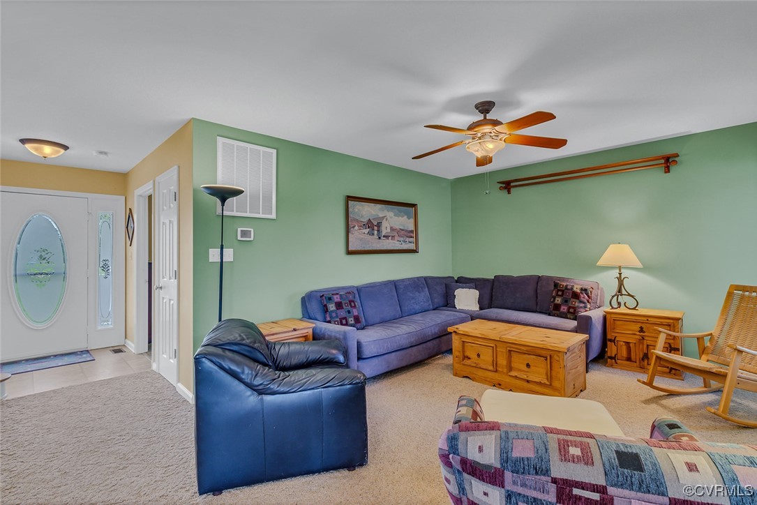 781 Coan Haven Road Lottsburg, VA 22511 - Photo 9 of 50 a living room with furniture