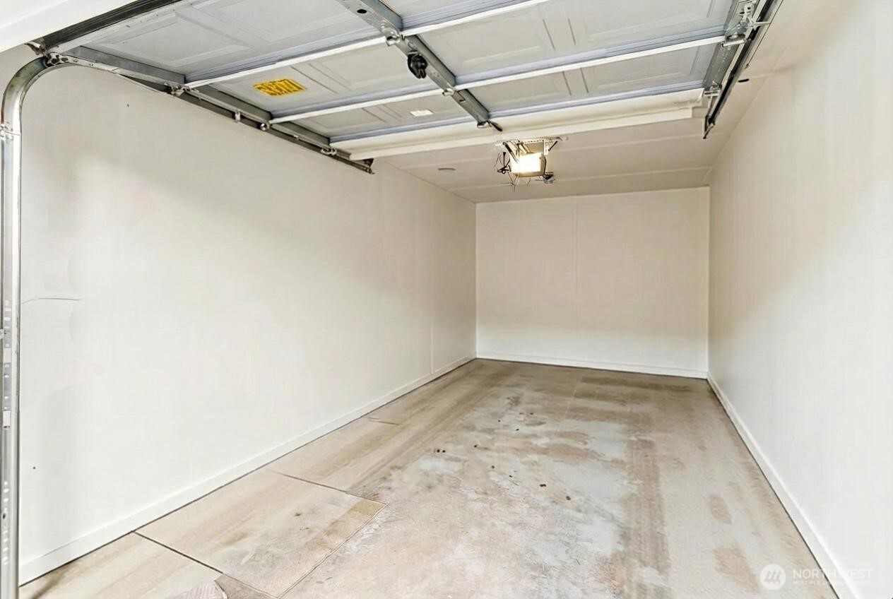 11130 Southeast 208th Street, Unit M104 Kent, WA 98031 - Photo 18 of 27