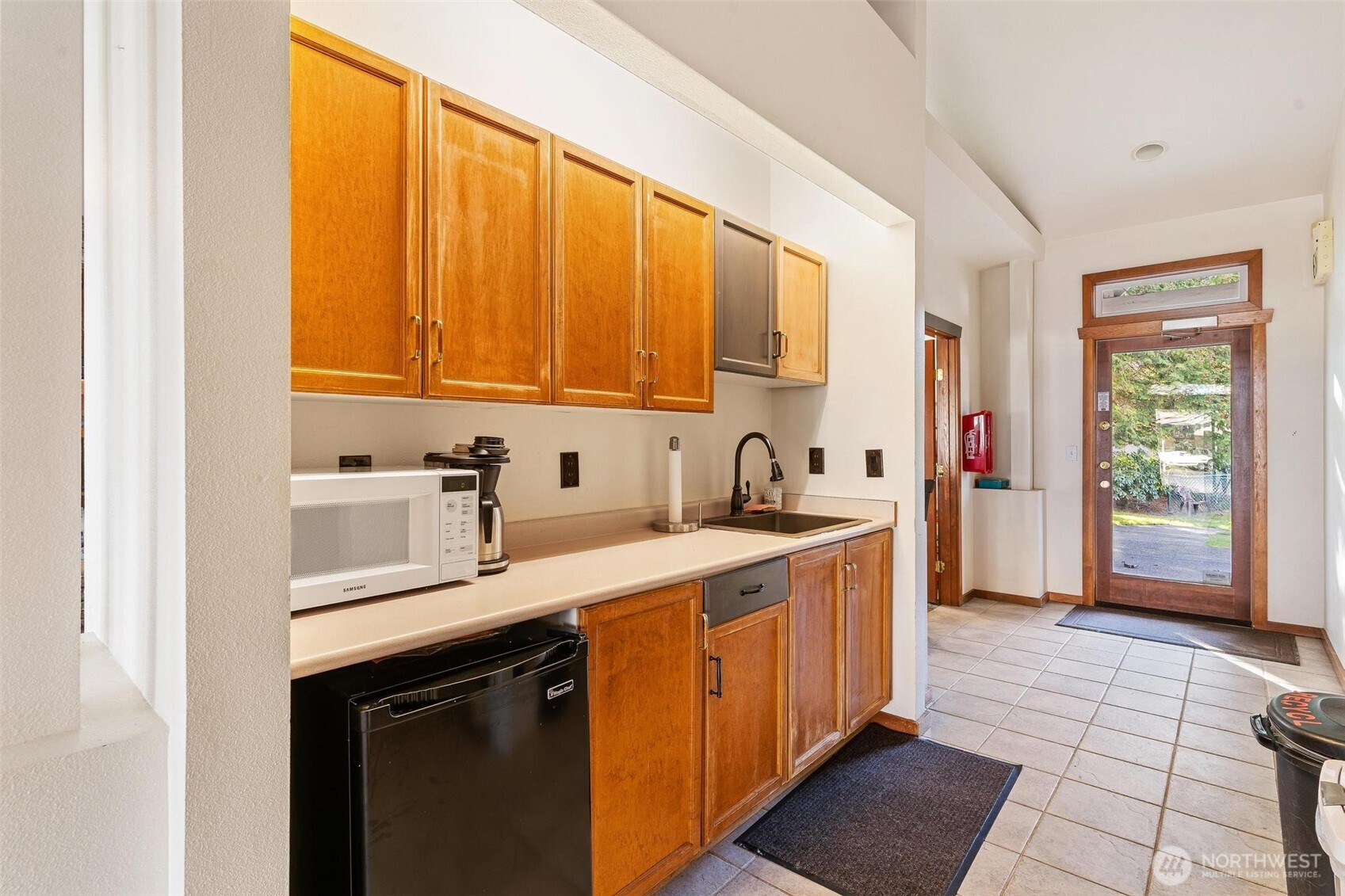 11130 Southeast 208th Street, Unit M104 Kent, WA 98031 - Photo 23 of 27