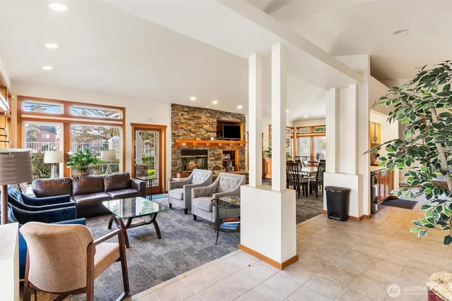 $399,950 | 11130 Southeast 208th Street, Unit M104, Kent, WA 98031