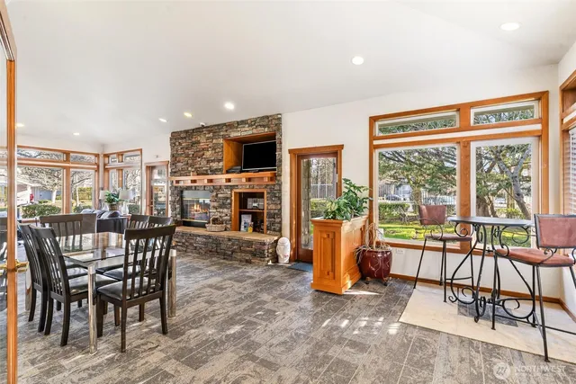 $399,950 | 11130 Southeast 208th Street, Unit M104, Kent, WA 98031