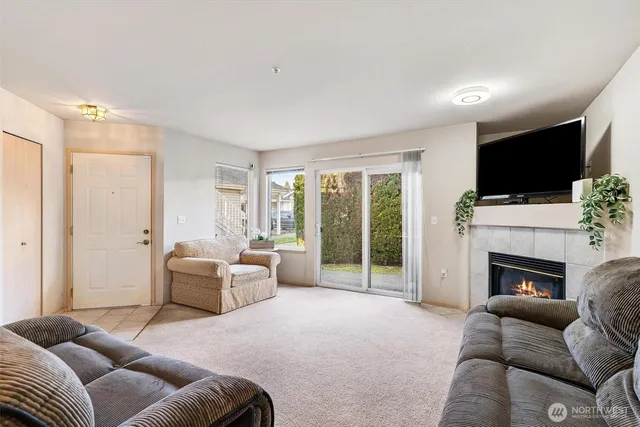 $399,950 | 11130 Southeast 208th Street, Unit M104, Kent, WA 98031