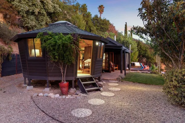 $4,200,000 | 46250 Pfeiffer Ridge Road, Big Sur, CA 93920