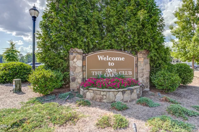 $689,900 | 205 Mint Julep Way, Holly Springs, NC 27540