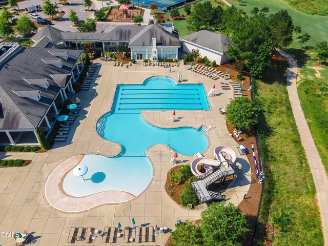 $689,900 | 205 Mint Julep Way, Holly Springs, NC 27540