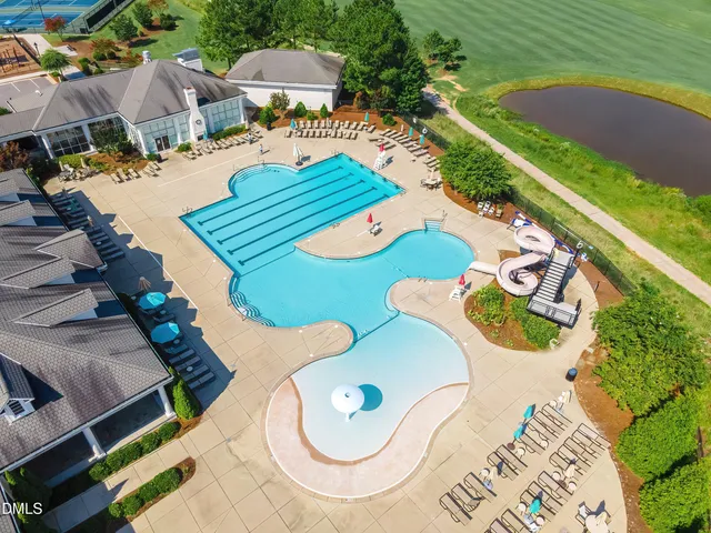 $689,900 | 205 Mint Julep Way, Holly Springs, NC 27540