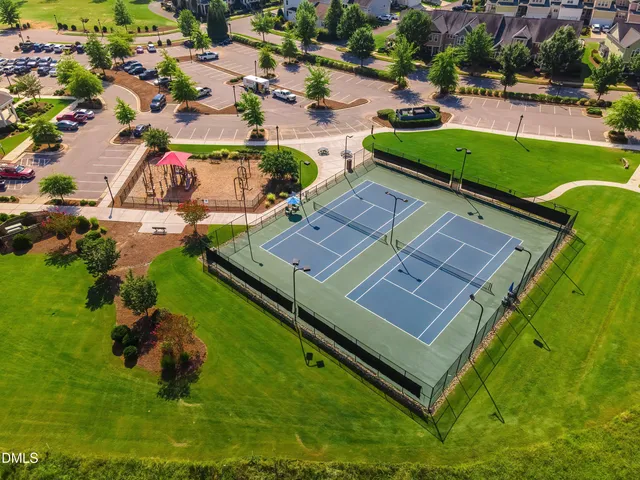 $689,900 | 205 Mint Julep Way, Holly Springs, NC 27540