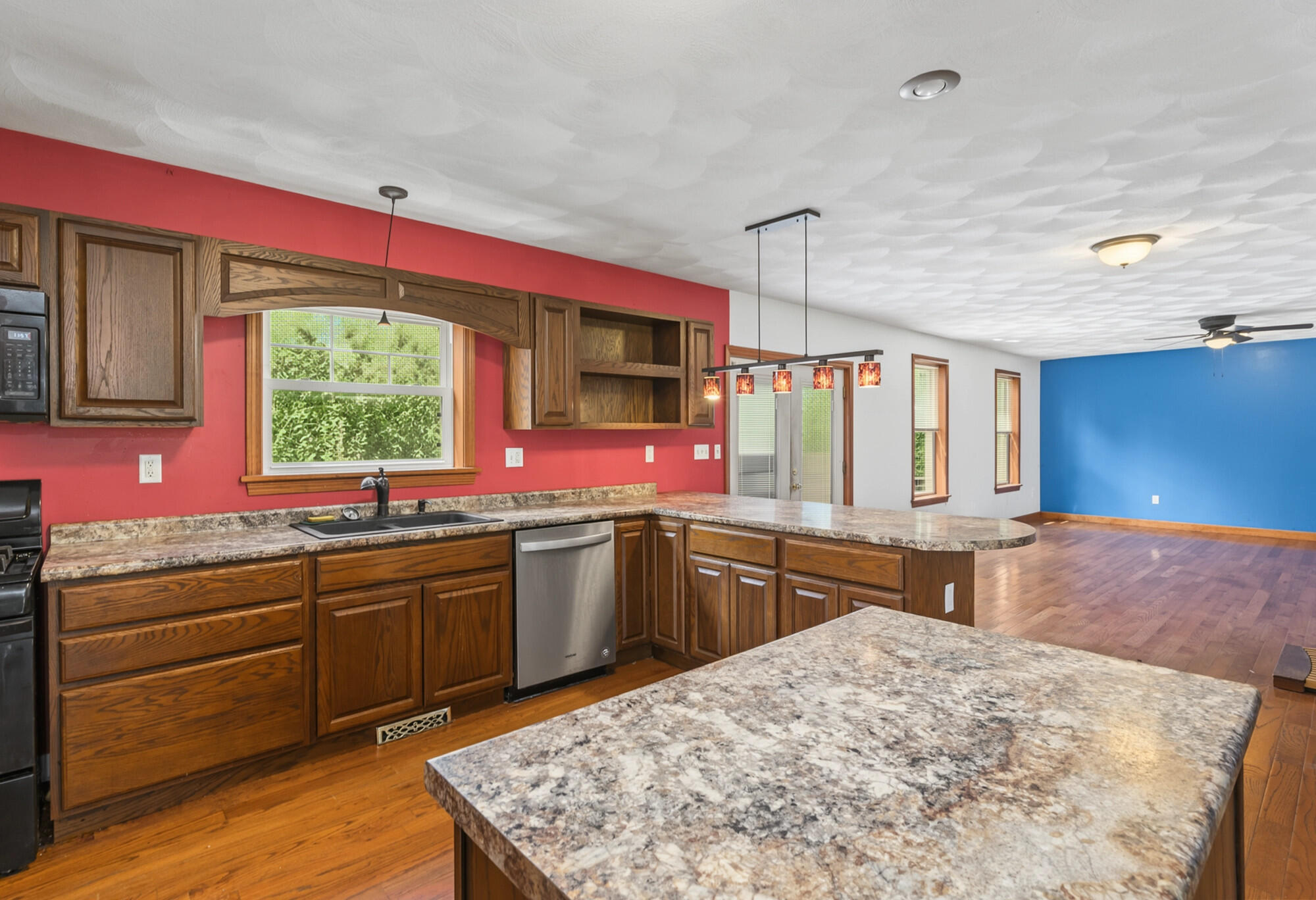 117 Gile Way Lebanon, ME 04027 - Photo 20 of 39 PennyLebanon-37