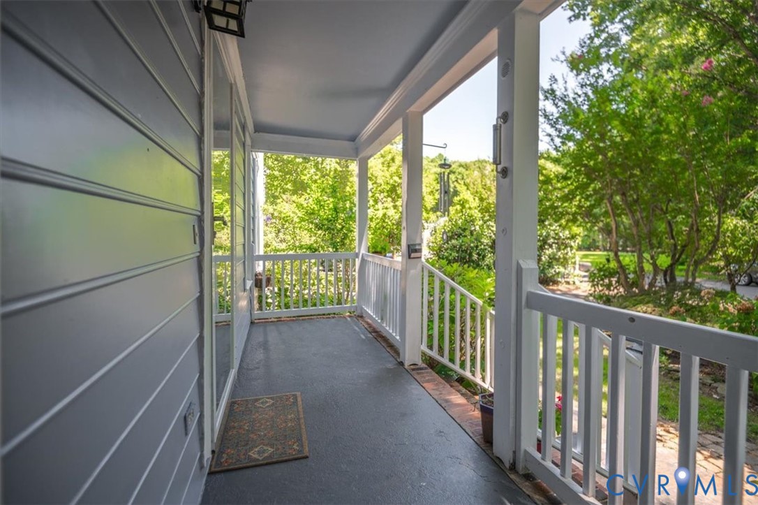 5902 Mill Spring Road Midlothian, VA 23112 - Photo 4 of 40 View of covered front Porch