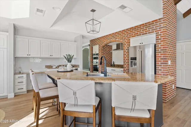 $1,455,000 | 1831 East Linda Lane, Gilbert, AZ 85234