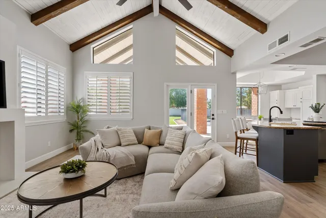 $1,455,000 | 1831 East Linda Lane, Gilbert, AZ 85234