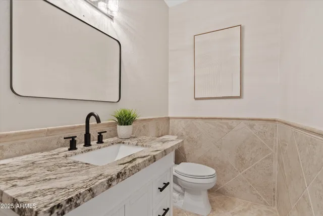 $1,455,000 | 1831 East Linda Lane, Gilbert, AZ 85234