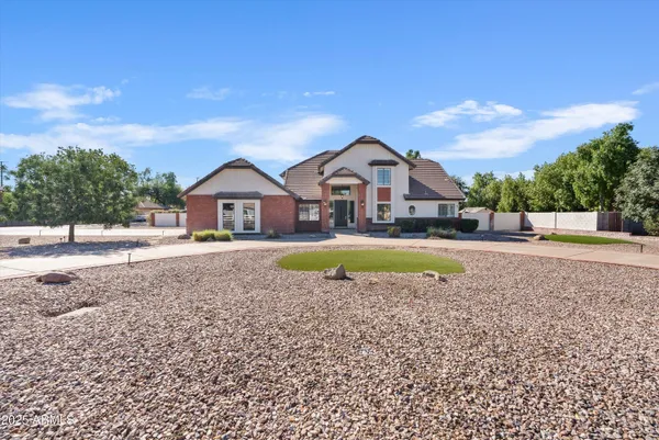 $1,375,000 | 1831 East Linda Lane, Gilbert, AZ 85234