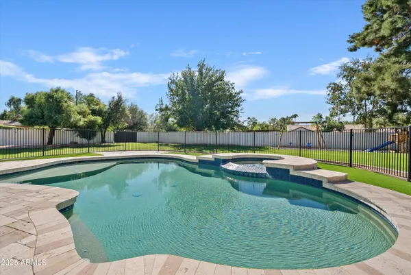 $1,375,000 | 1831 East Linda Lane, Gilbert, AZ 85234