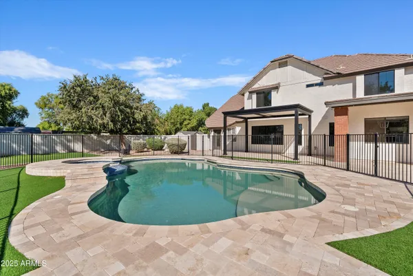 $1,375,000 | 1831 East Linda Lane, Gilbert, AZ 85234