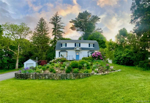$575,000 | 213 Peaceable Hill Road, Brewster, NY 10509