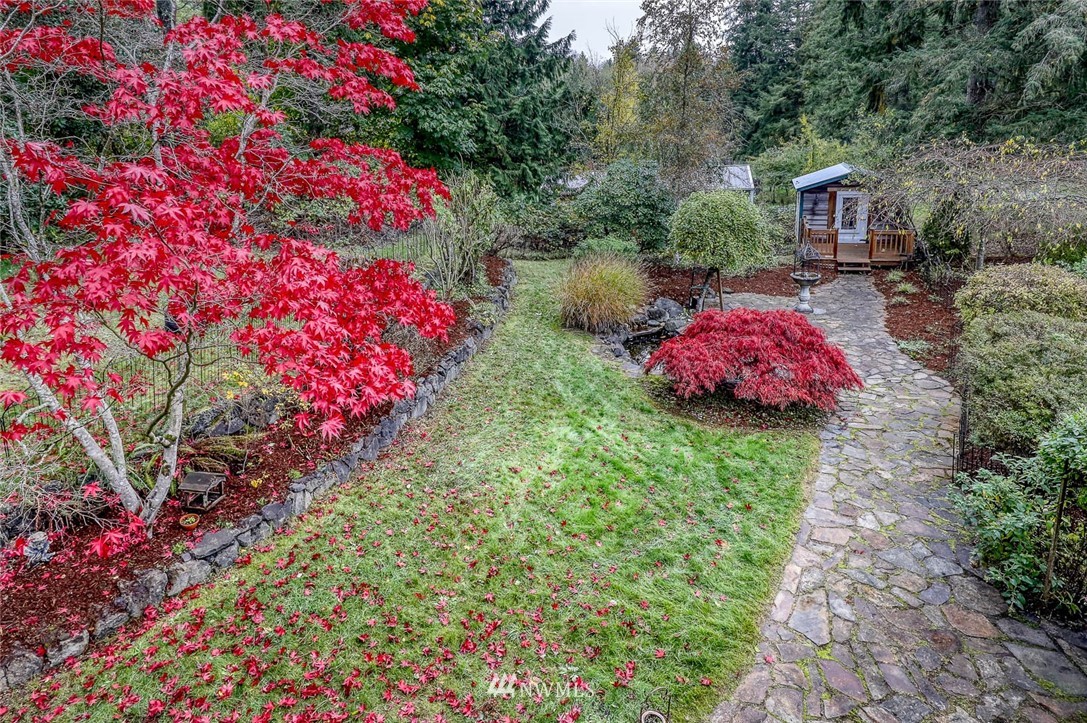 15301 Virginia Point Road Northeast Poulsbo, WA 98370 - Photo 23 of 40 Gallery Image 23