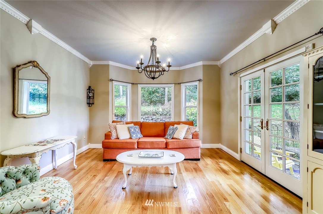 15301 Virginia Point Road Northeast Poulsbo, WA 98370 - Photo 10 of 40 Gallery Image 10