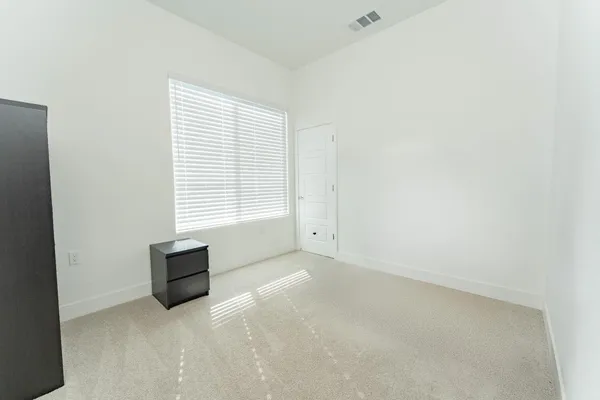 $470,000 | 3811 North Santa Fe Street, Visalia, CA 93291