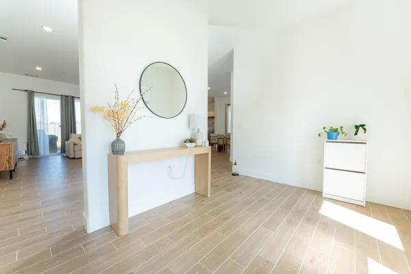 $470,000 | 3811 North Santa Fe Street, Visalia, CA 93291