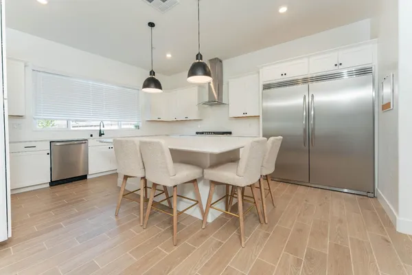 $470,000 | 3811 North Santa Fe Street, Visalia, CA 93291