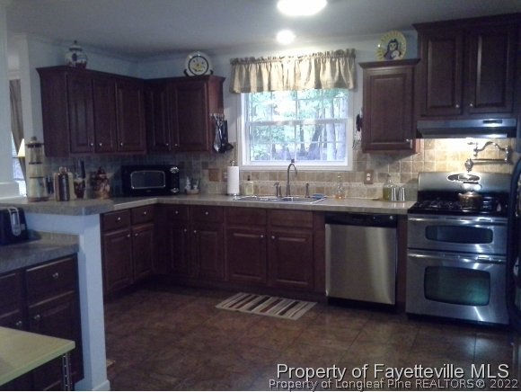 241 Deer Track Road Lillington, NC 27546 - Photo 14 of 24 Gallery Image 14