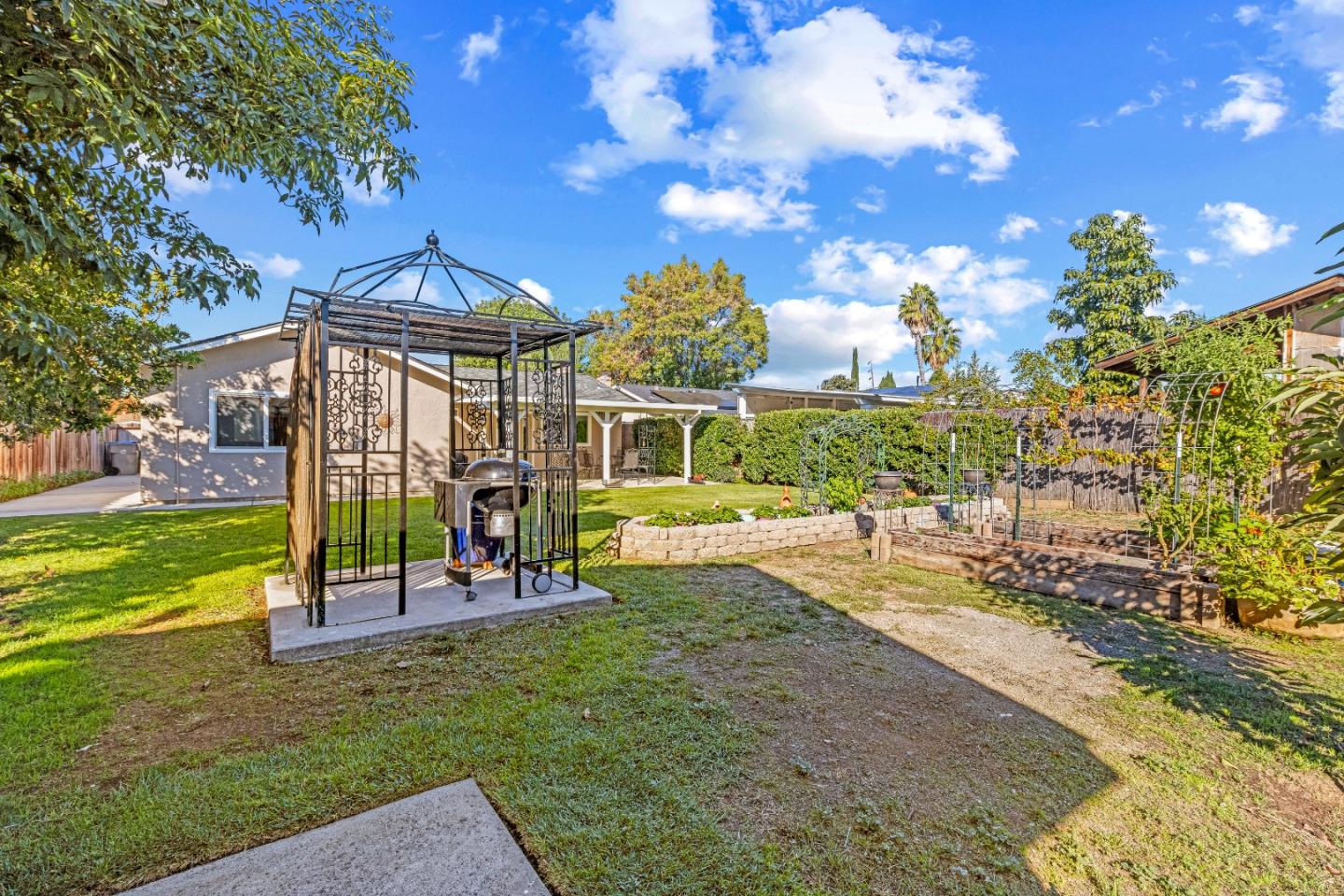 4136 Senter Road San Jose, CA 95111 - Photo 38 of 44 Gallery Image 38